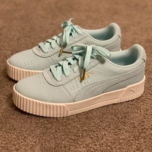 PUMA Womens Carina Emboss Aqua Sneakers